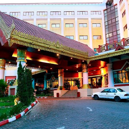 Summit Parkview Yangon Hotel Екстериор снимка