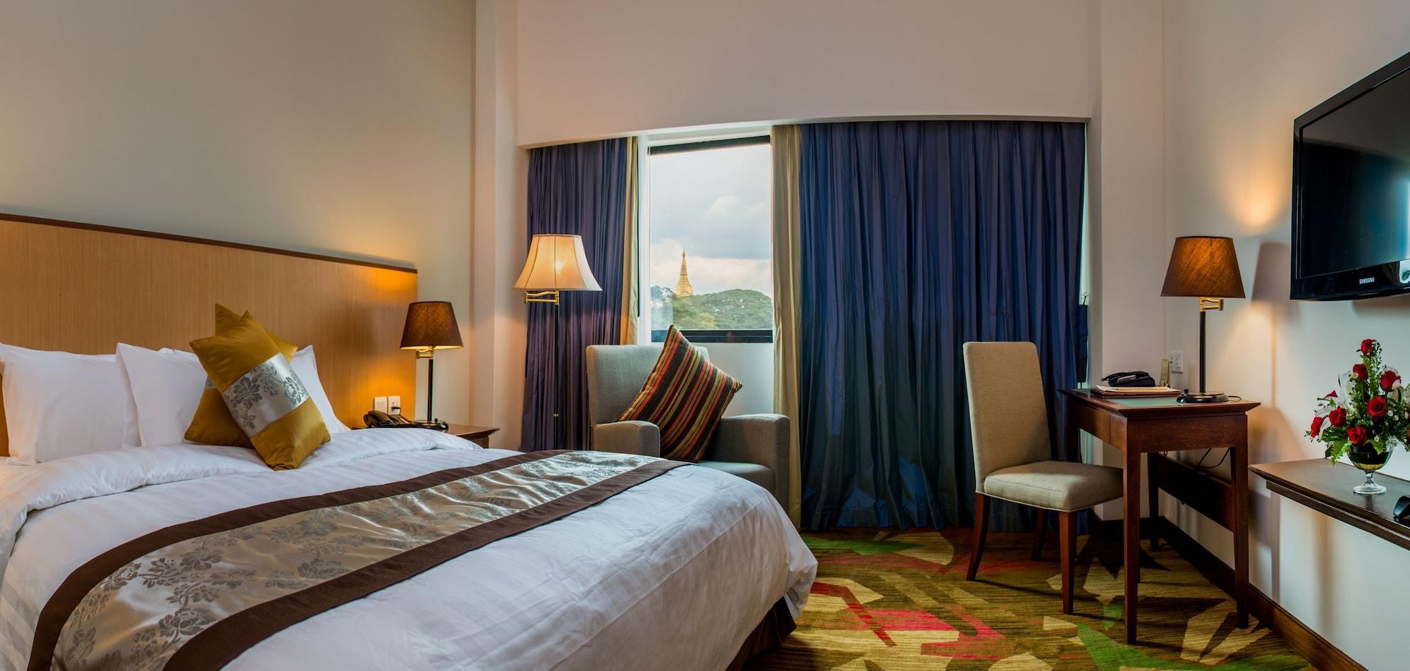 Summit Parkview Yangon Hotel Екстериор снимка