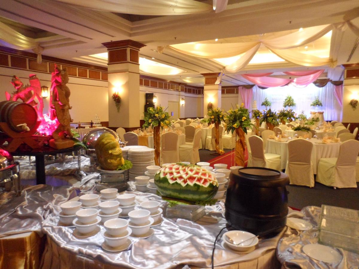 Summit Parkview Yangon Hotel Екстериор снимка