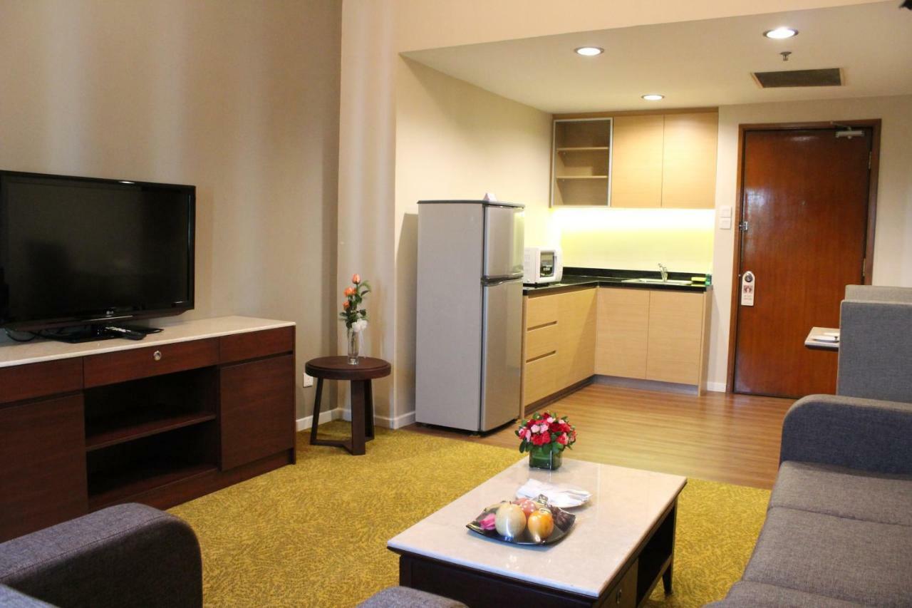 Summit Parkview Yangon Hotel Екстериор снимка